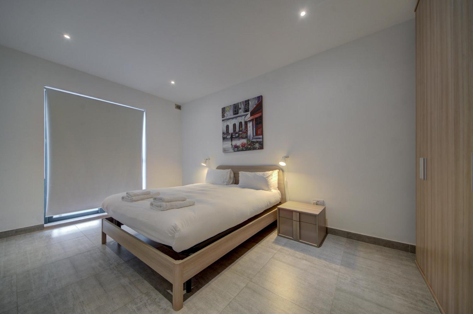 Top Floor Apt With Common Pool Close To All Amenities St. Paul's Bay Dış mekan fotoğraf