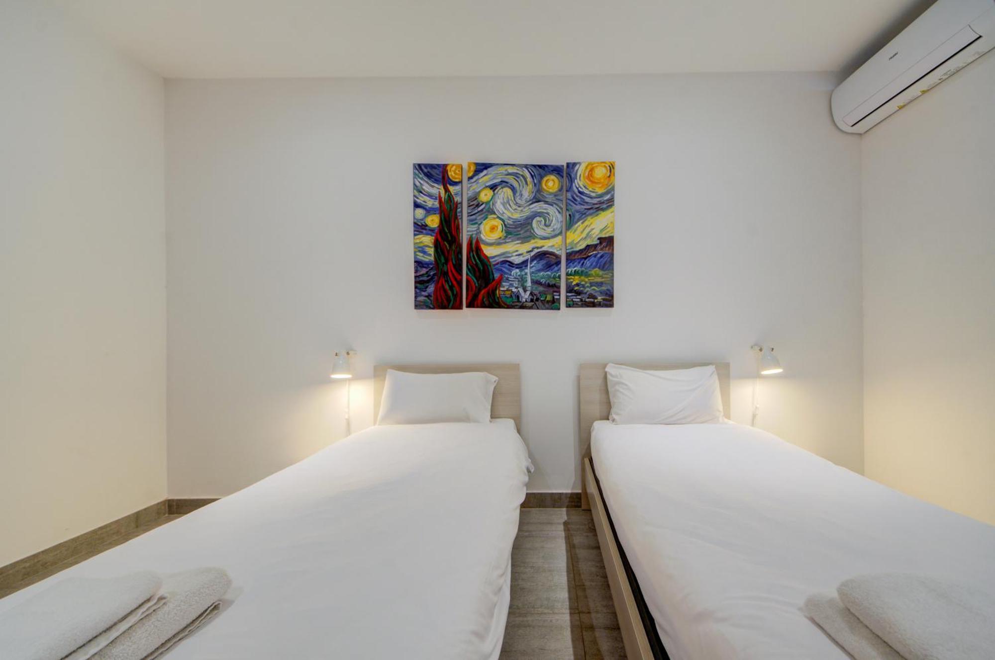 Top Floor Apt With Common Pool Close To All Amenities St. Paul's Bay Dış mekan fotoğraf